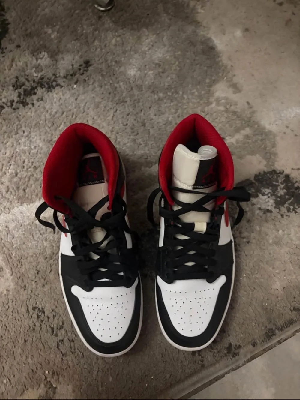 NEW !!! Men's High-Top Sneakers in White, Black & Red